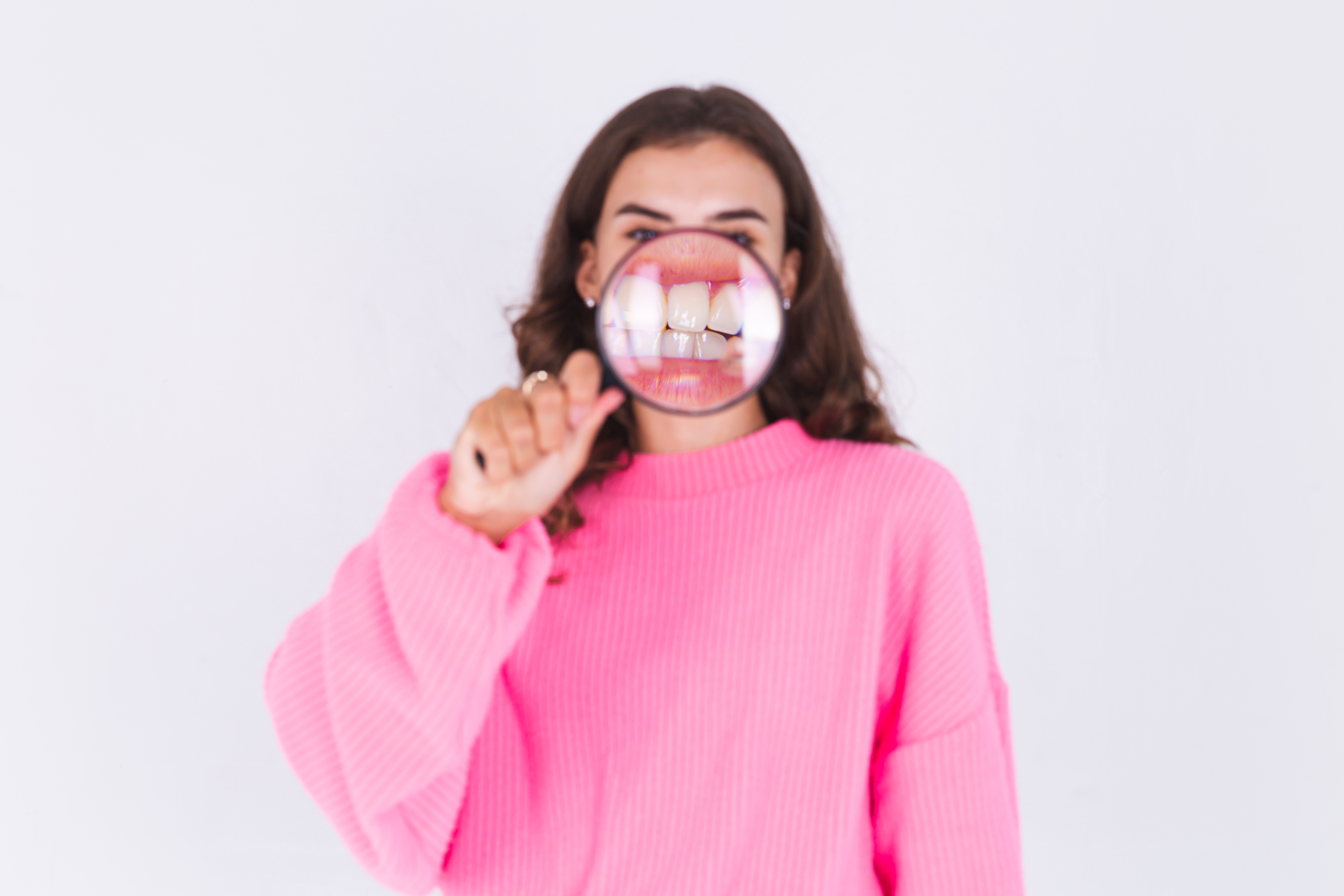 Gum Diseases: Symptoms and Treatment Methods
